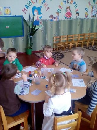 /Files/images/2017-18_nr/grupa_dzvnochok/дит.садок Дзвіночок наші будні.jpg